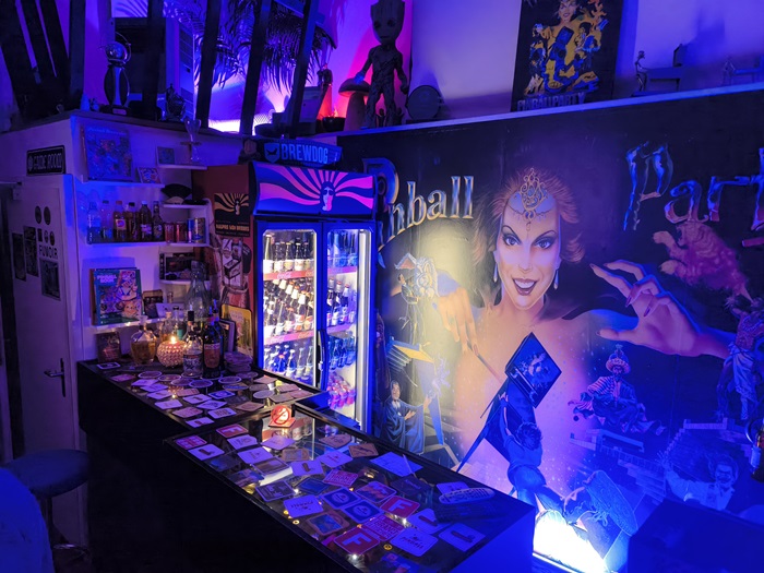 Bar
