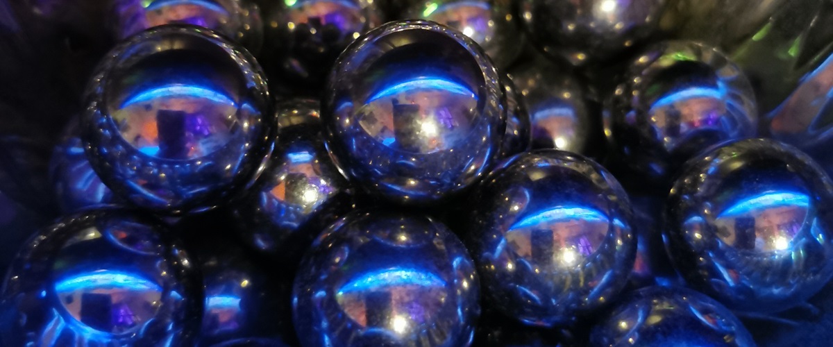 Pinball_Party_Balls.jpg
